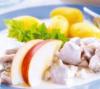 Рыбный салат с яблоками